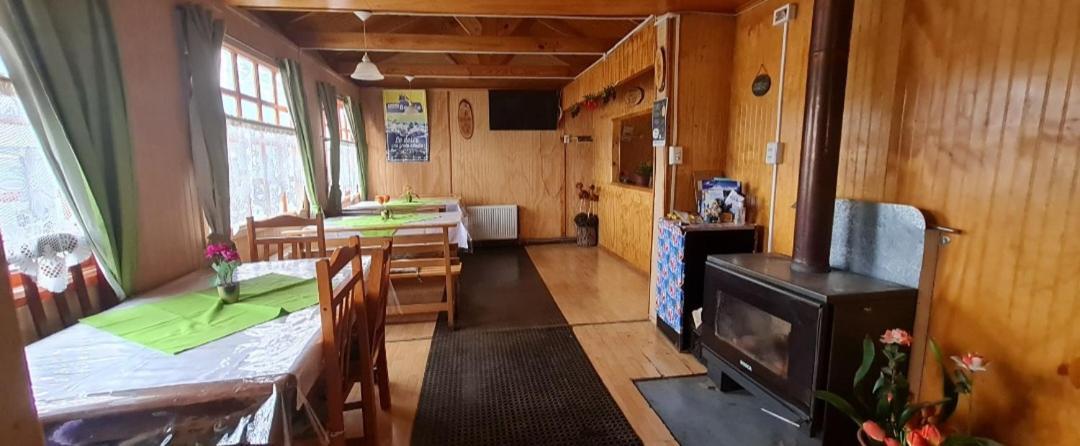 Отель Hostal Beagle Пуэрто-Уильямс Экстерьер фото